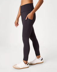 Hanes Moves Women’s 7/8 Leggings with Pockets